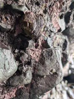 Purple Rock Chalk thumbnail 1